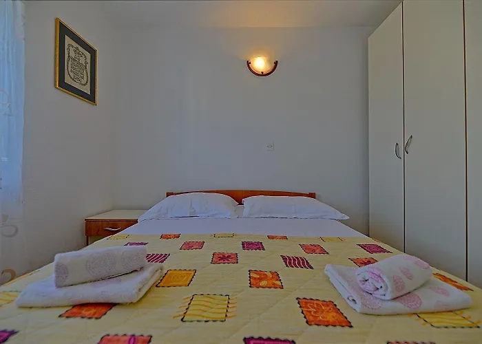 Nela Apartamento *